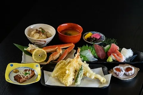 【大満足の各種コース】お食事が新しく模様替えしました♪